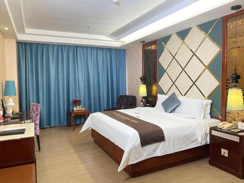 Shenzhen Kai Long International Hotel Екстериор снимка