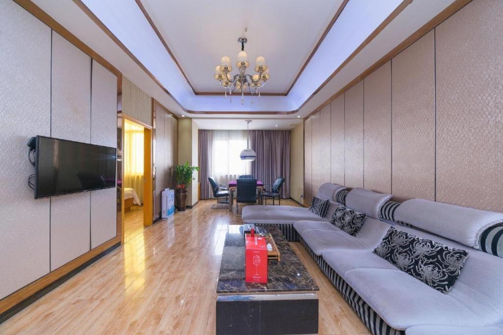Shenzhen Kai Long International Hotel Екстериор снимка